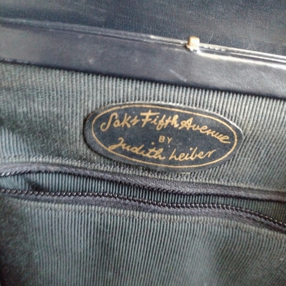 VTG Saks Fifth Avenue Judith Leiber Square shoulder Bag - Picture 13 of 15